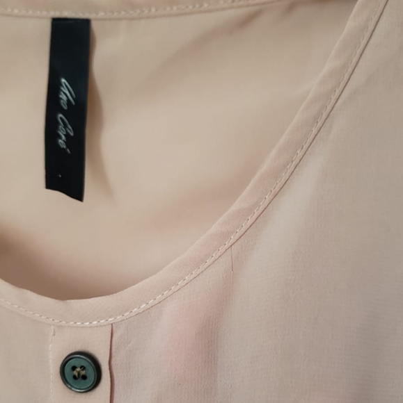 🌠Uno Corè🌠 delicate open back sheer crop top - Picture 4 of 4